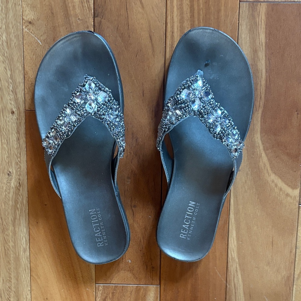 Kenneth Cole Reaction Women's Black Jeweled Slide Sandals